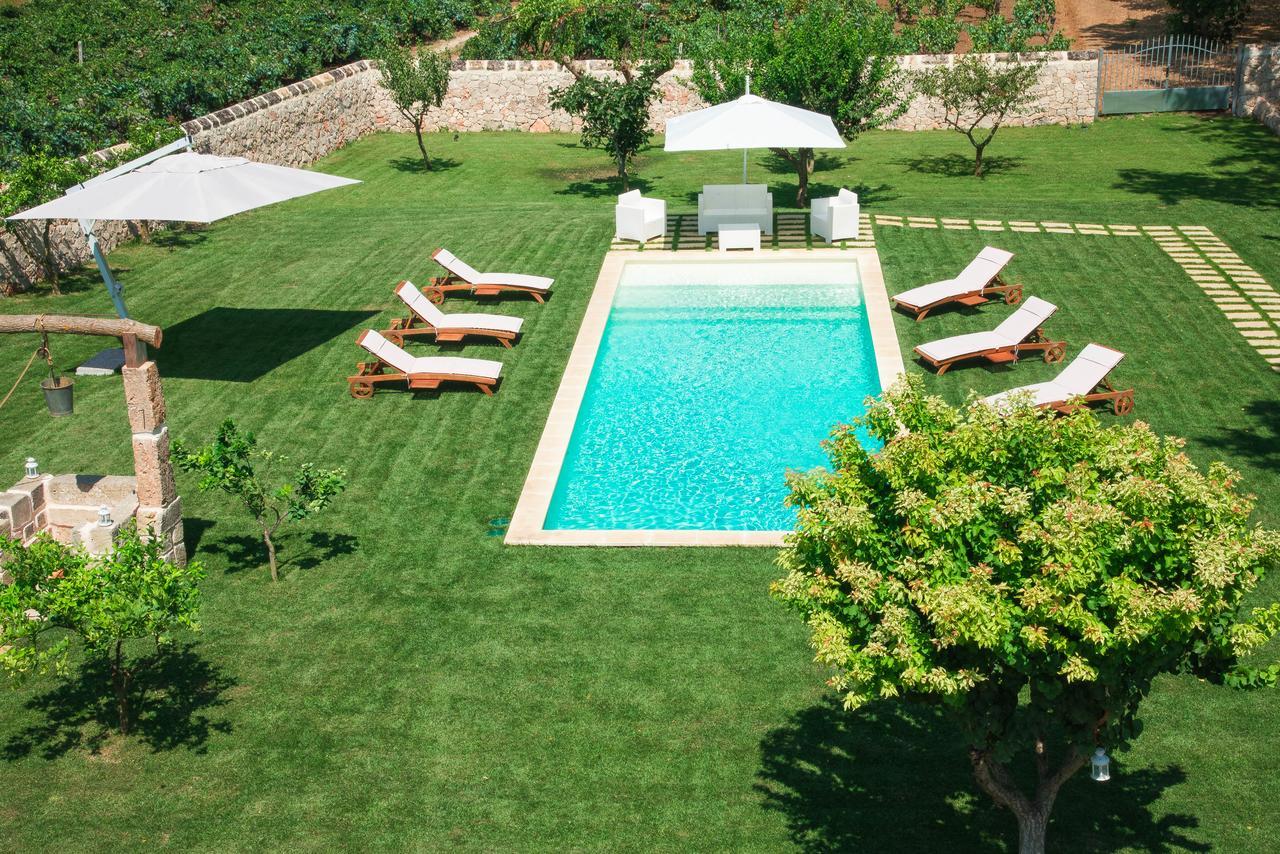 Dimora Del Duca, Masseria B&B Di Charme มอนเตโรนิดิเลชเช ภายนอก รูปภาพ