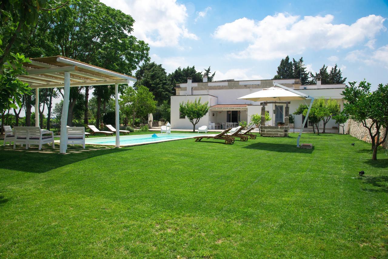 Dimora Del Duca, Masseria B&B Di Charme มอนเตโรนิดิเลชเช ภายนอก รูปภาพ