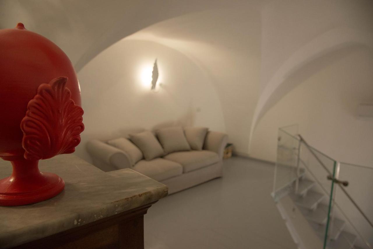 Dimora Del Duca, Masseria B&B Di Charme มอนเตโรนิดิเลชเช ภายนอก รูปภาพ